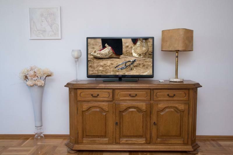 Apartment Ines シニ エクステリア 写真